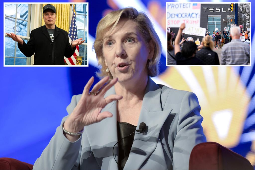 Board leader Tesla Robyn Denholm sells $ 32 million in action - bringing the total sold to more than $ 150 million